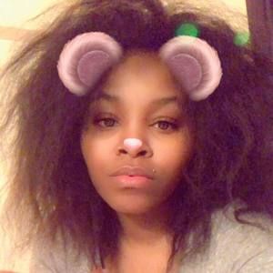 Meet your Posher, Deana